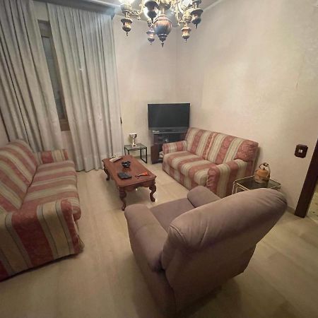 Gramsci First Apartment Modena Bagian luar foto
